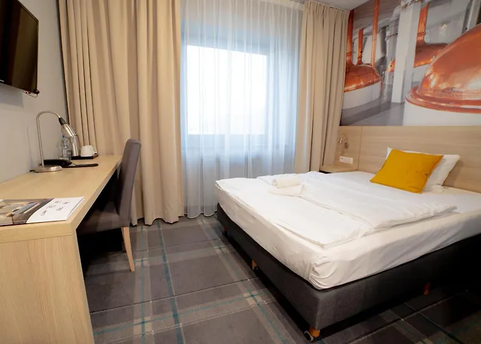 Отель Hotel Ren & Restauracja Browar Kociewski Старогард-Гданьский