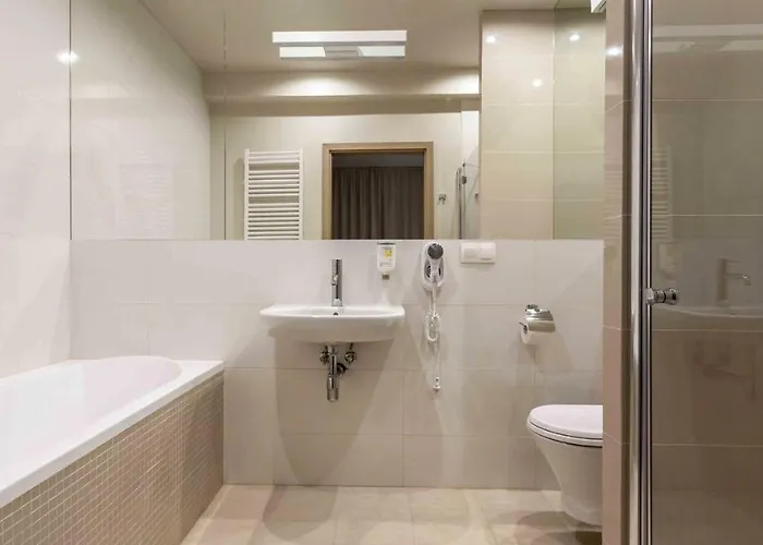 Hotel Ren & Restauracja Browar Kociewski Отель Старогард-Гданьский